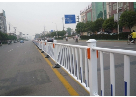阿里地区市政道路护栏工程