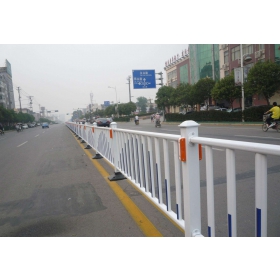 阿里地区市政道路护栏工程